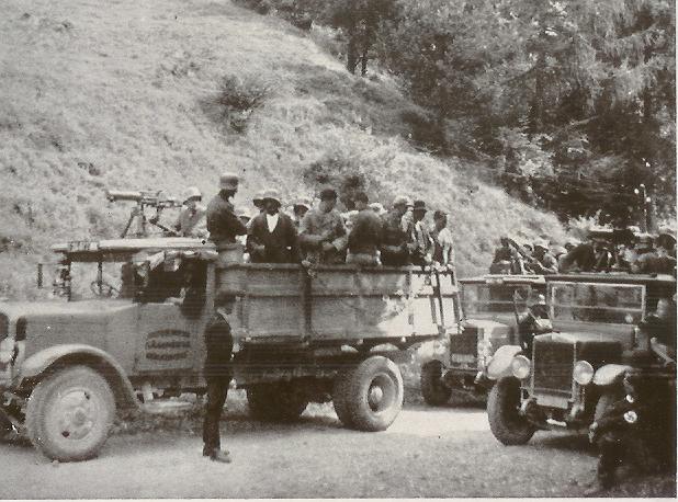Putschisten an der jugoslawischen Grenze 